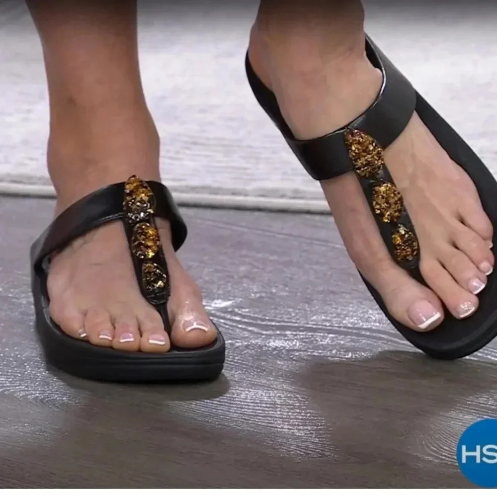 FitFlop Women's Heels Open Toe Sandals wedge black cascade stone size 8.5 used